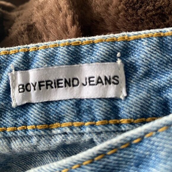 Skinny Fries- Highly Distressed Boyfriend Jeans 7 - Picture 7 of 8